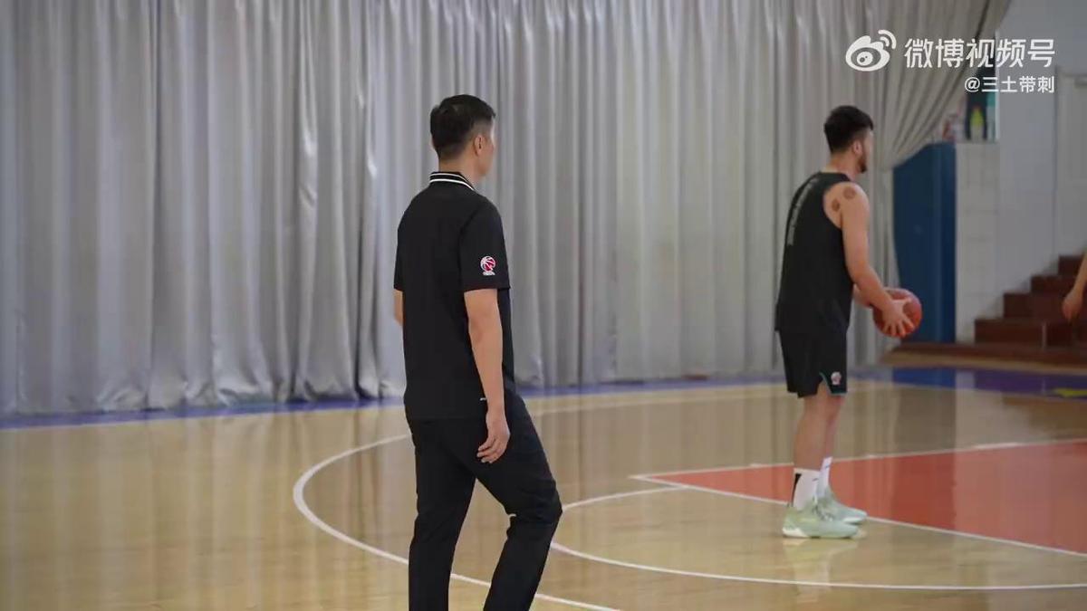 美式篮球训练计划_0